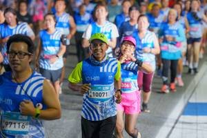 BIB: 97116, 10071, 306
                            <button type="button" onclick="openModal(23104812)" class="btn btn-primary btn-sm float-right btn-popup" data-toggle="modal" data-target=".modal-high-quality">
                        <i class="fas fa-shopping-cart"></i> Add to Cart
                    </button>
                                            <button type="button" onclick="isThisMe(23104812, true)" class="btn btn-success btn-sm float-right btn-popup btn-isme hidden" data-toggle="tooltip" data-placement="bottom" title="นี่คือรูปของคุณใช่ไหม คลิกที่นี่เพื่อเอาเข้าอัลบั้ม">
                        <i class="fas fa-plus"></i> Add to album
                    </button>
                    <button type="button" onclick="isThisMe(23104812, false)" class="btn btn-warning btn-sm float-right btn-popup btn-isnotme hidden">
                        <i class="fas fa-ban"></i> Remove from album
                    </button>